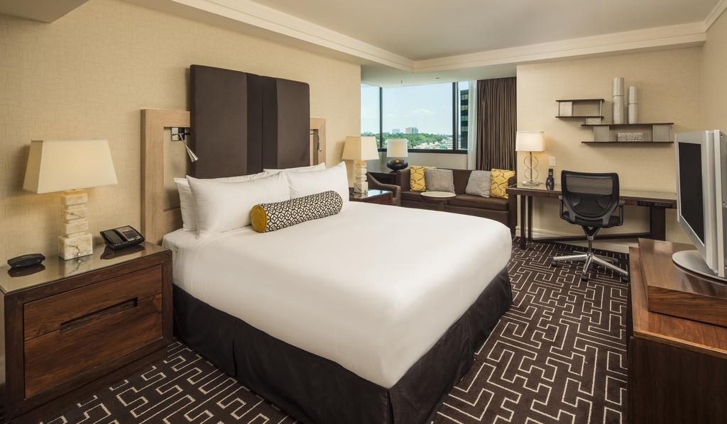 The Highland Dallas, Curio Collection By Hilton Hotel