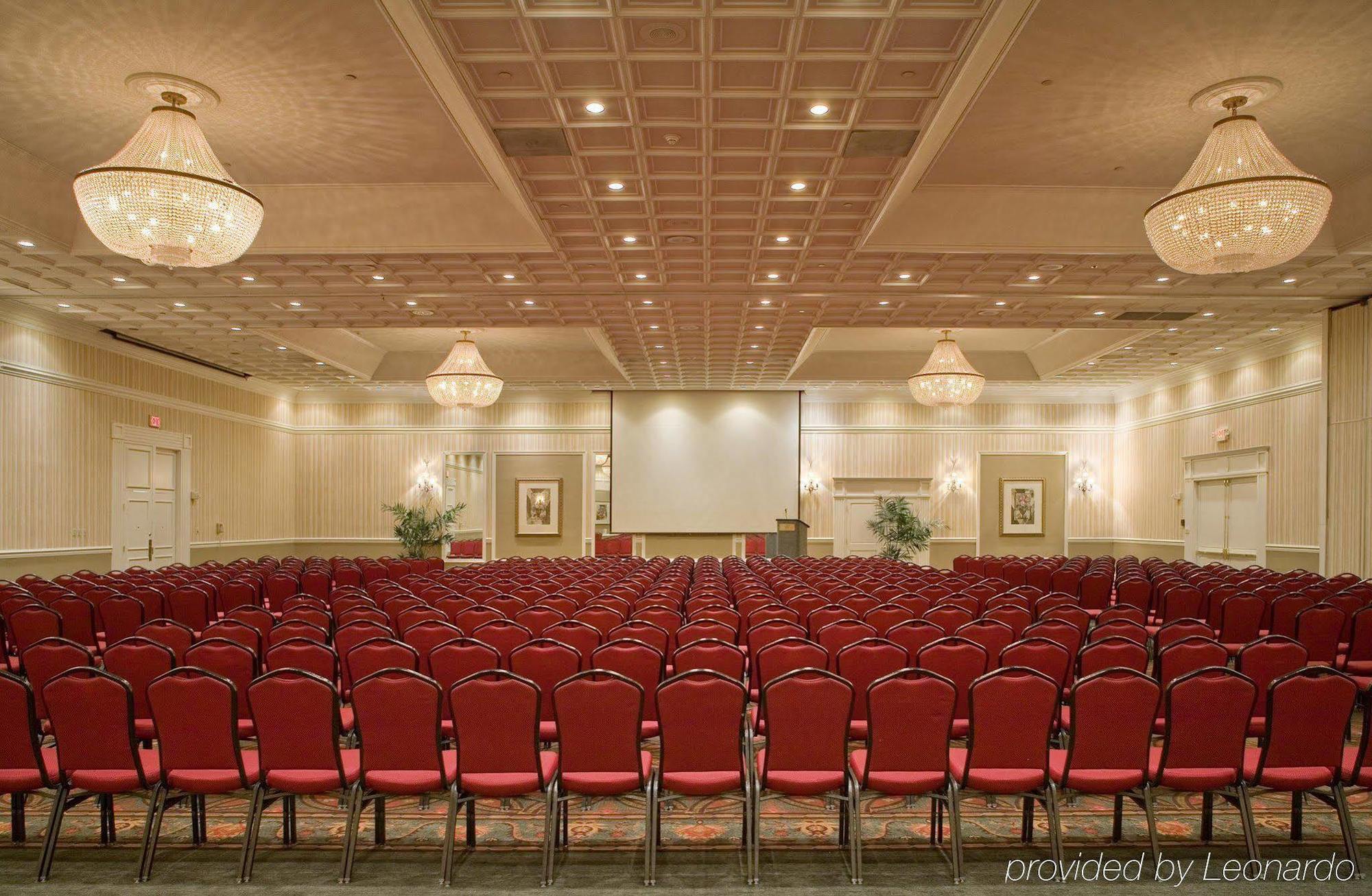 Doubletree By Hilton Near The Galleria Hotel 3*