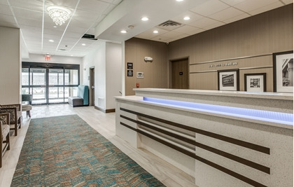 Hotel Hampton Inn & Suites Dallas-Central Expy/North Park Area 3*