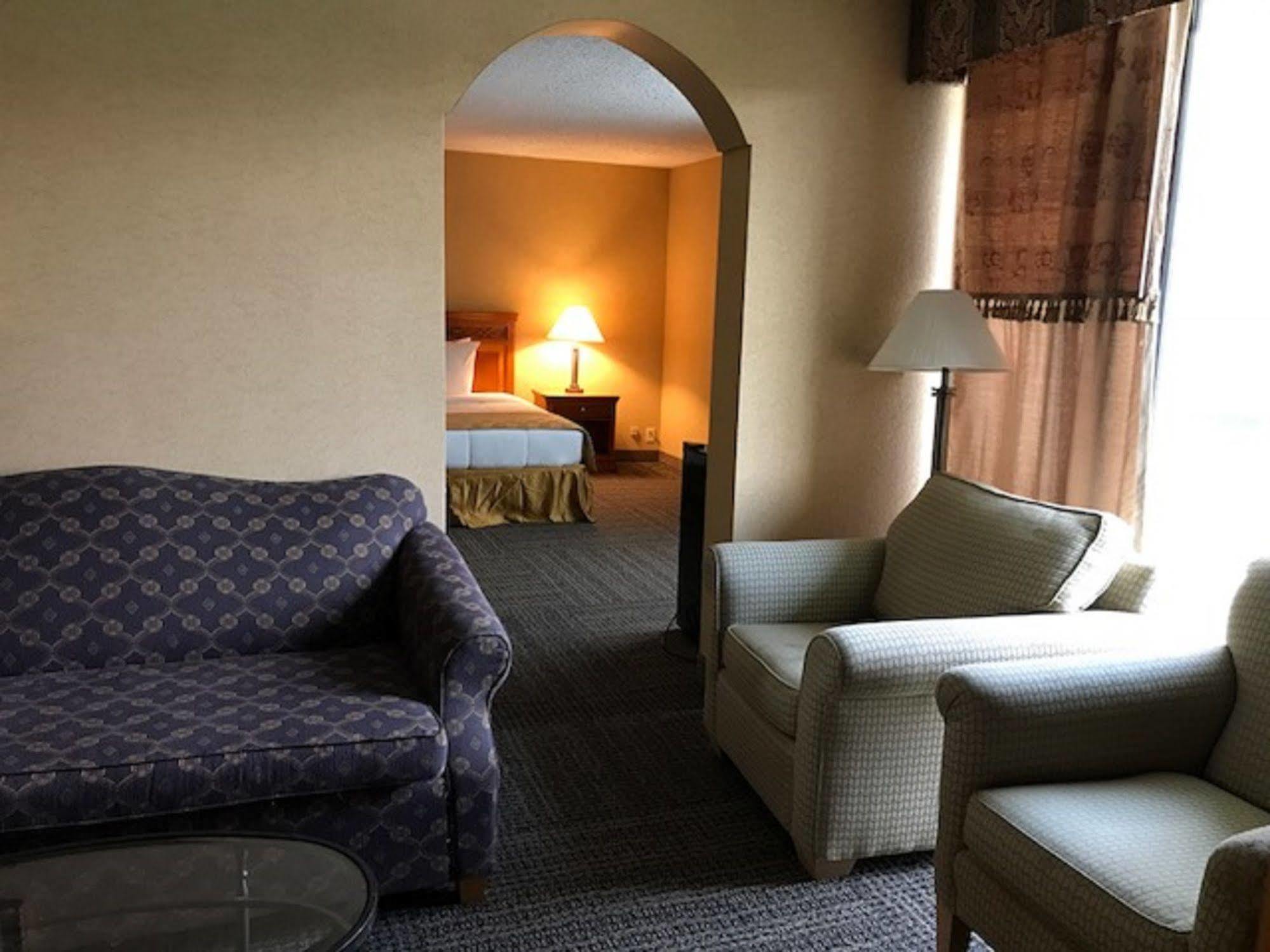 Hotel Gateway Park Central 2*