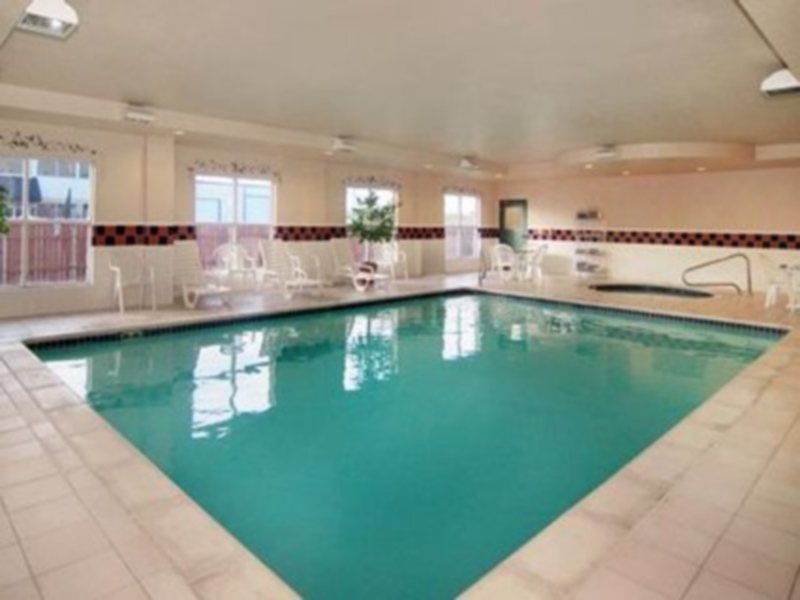 Hotel Quality & I-35 E-walnut Hill Dallas