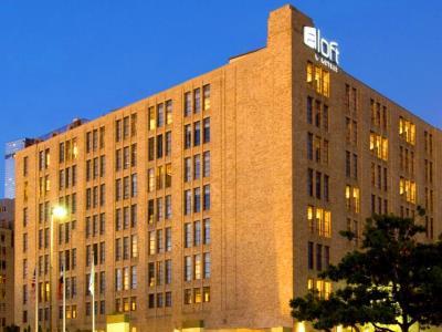 Aloft Downtown Dallas