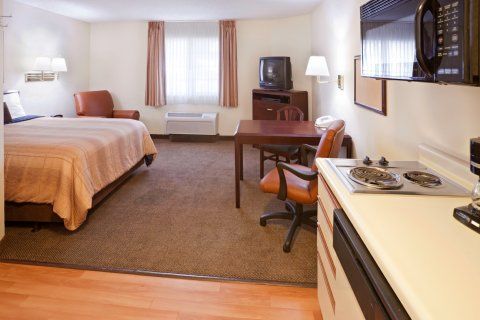 Sonesta Simply Galleria Hotel Dallas
