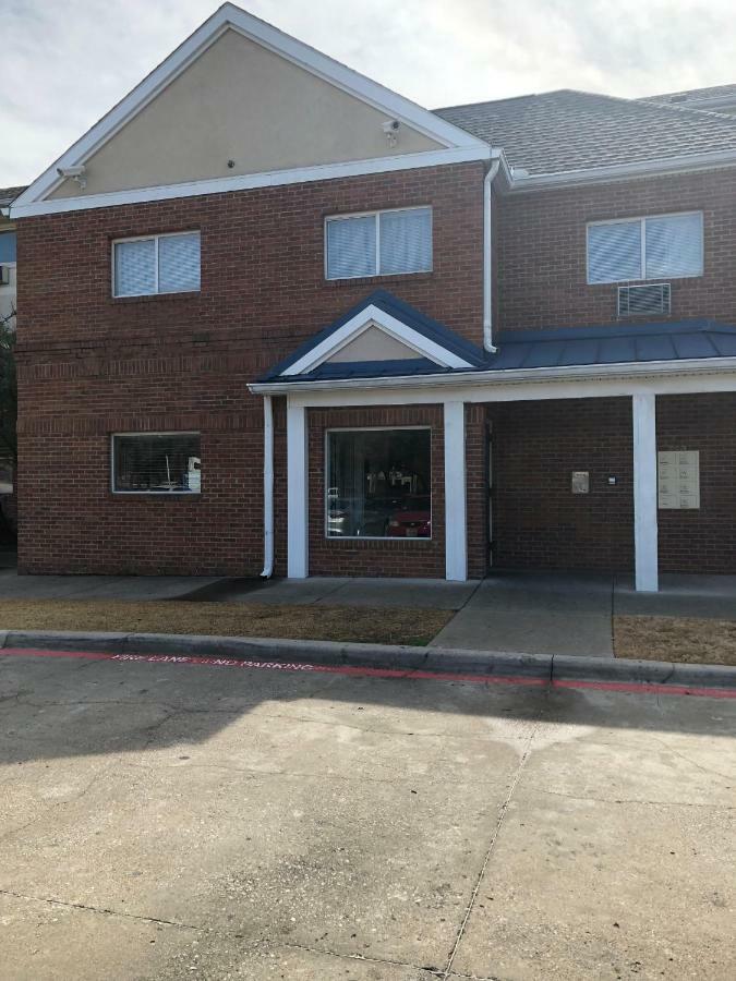 Intown Extended Tx - Field Airport