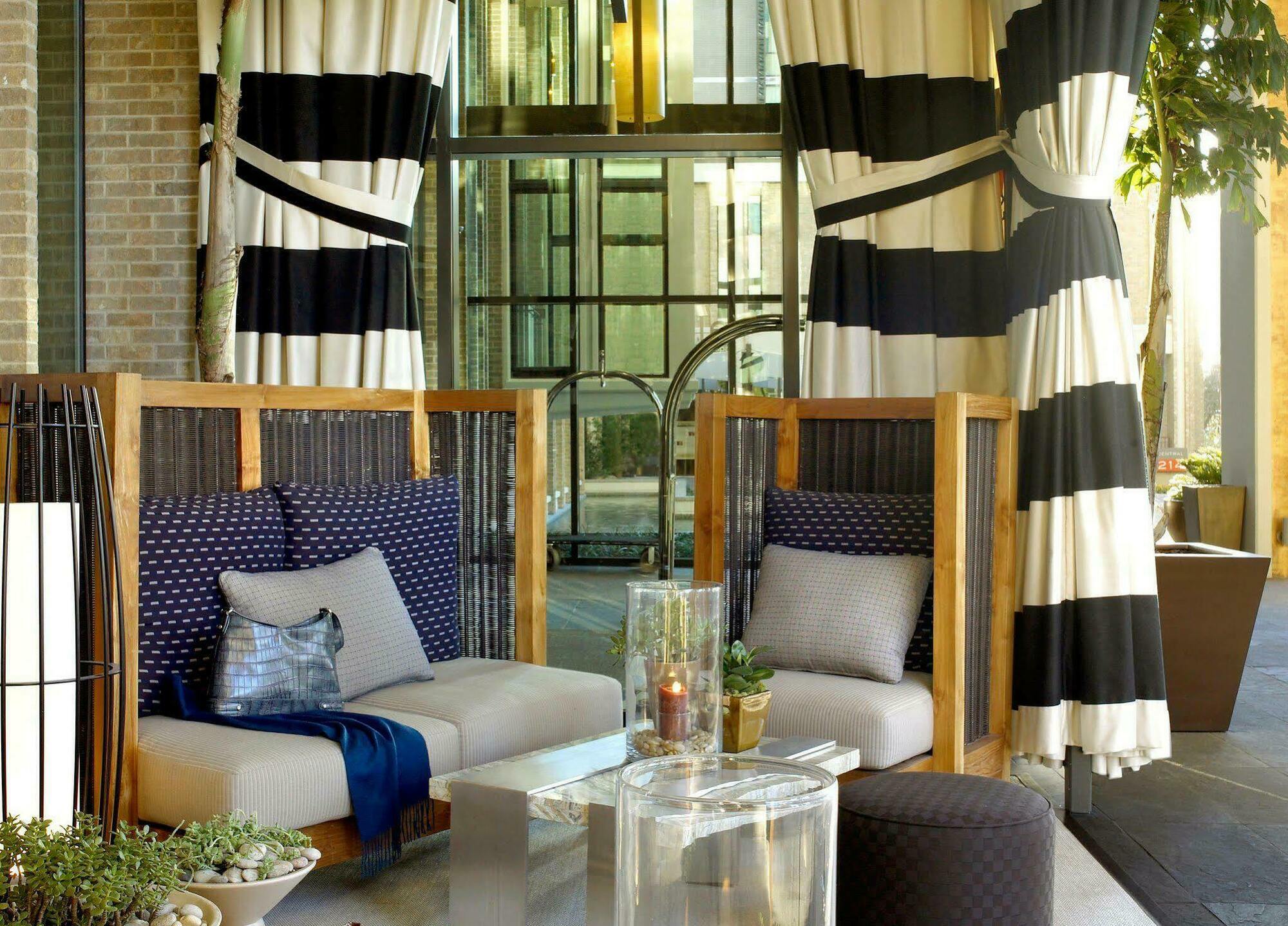 The Highland Dallas, Curio Collection By Hilton