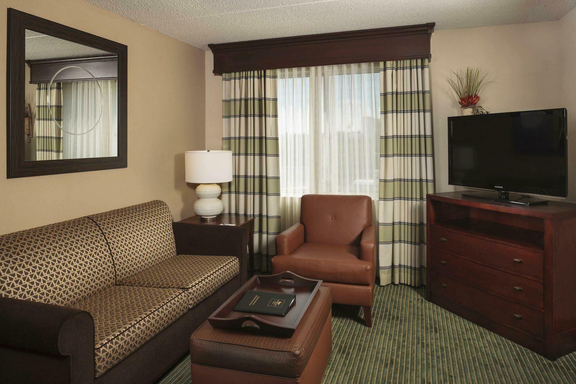 Homewood By Hilton Market Center Dallas