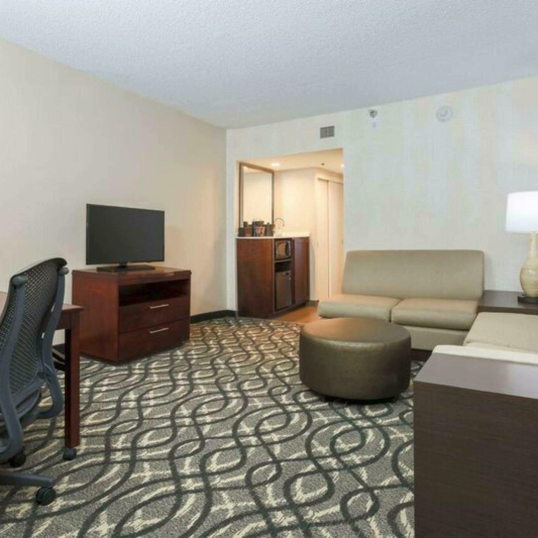 Embassy By Hilton Dallas-love Field 4*