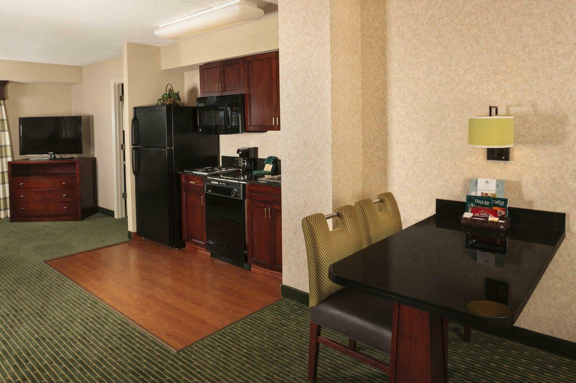 Hotel Homewood By Hilton Market Center Dallas