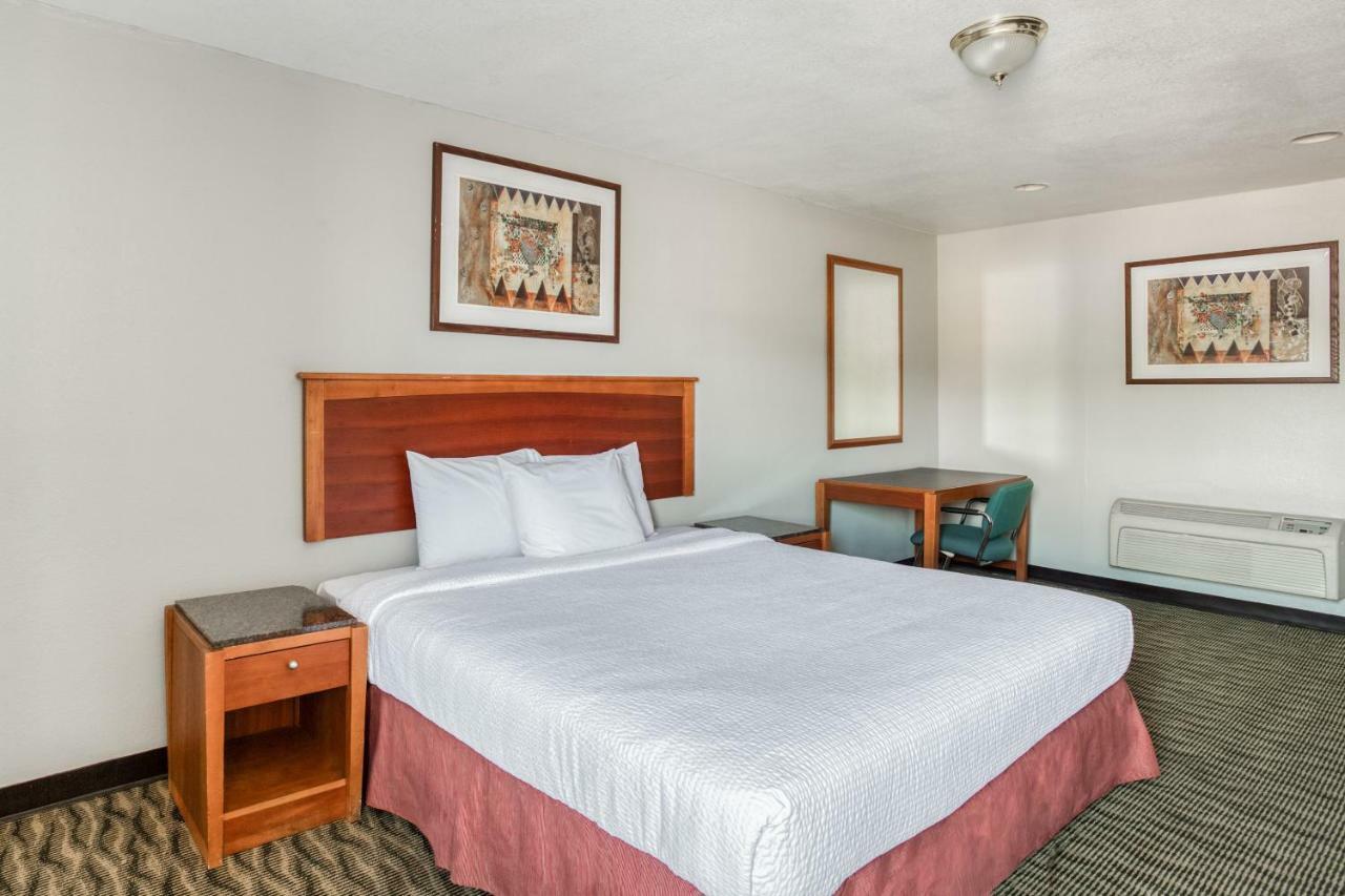 Hotel South Dallas