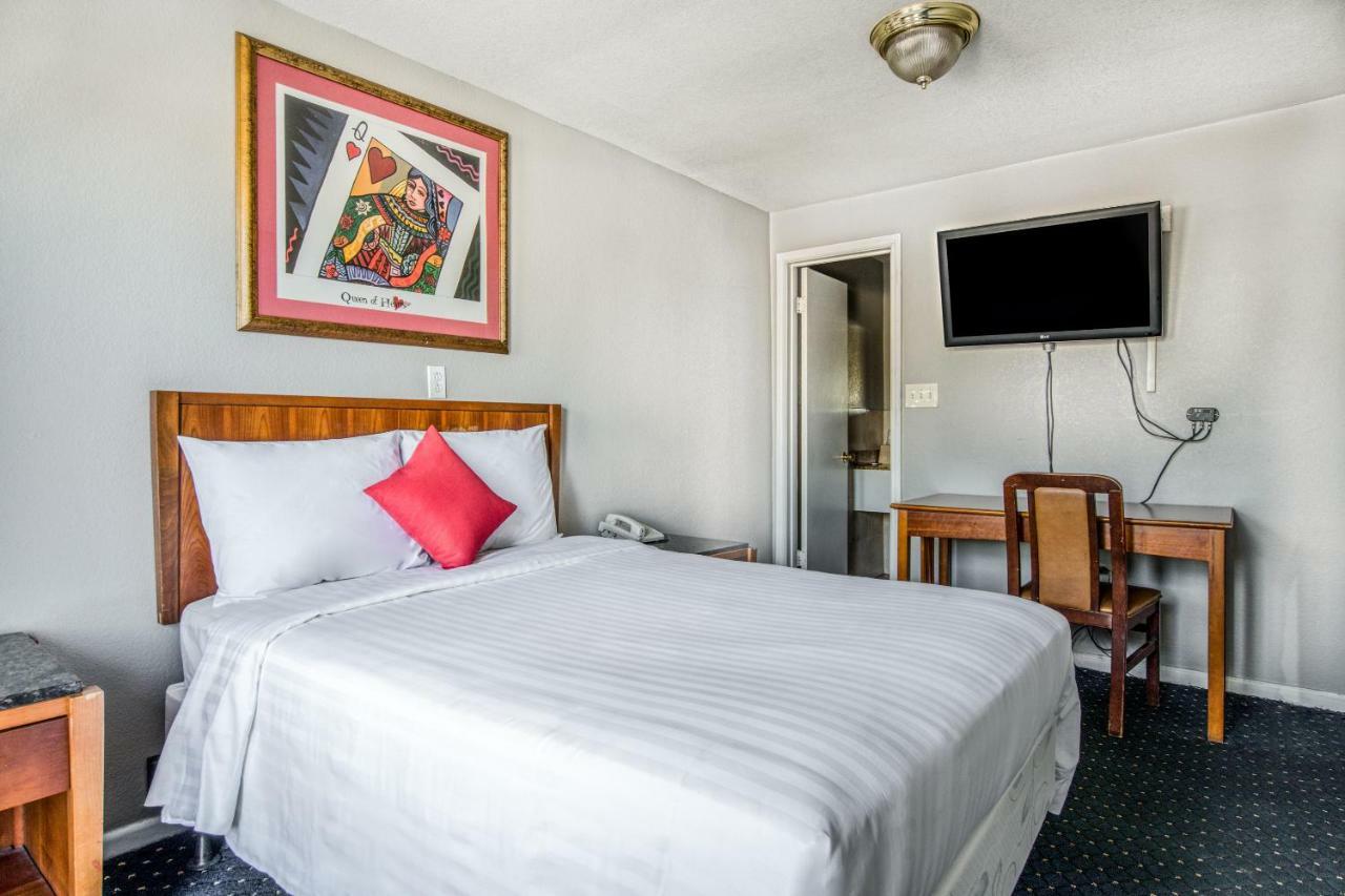 Hotel South Dallas