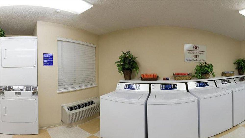 Sonesta Simply Galleria 3*