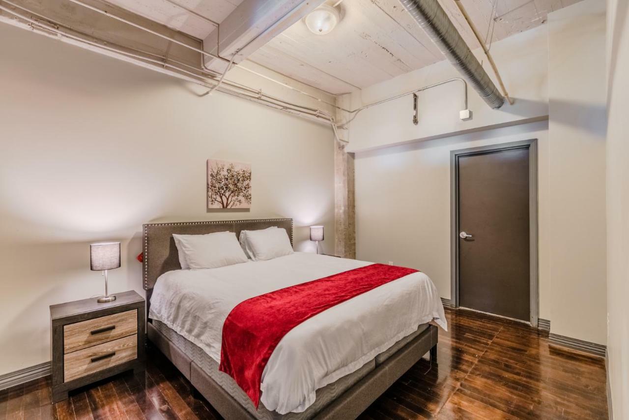Regal Corporate - Downtown Dallas