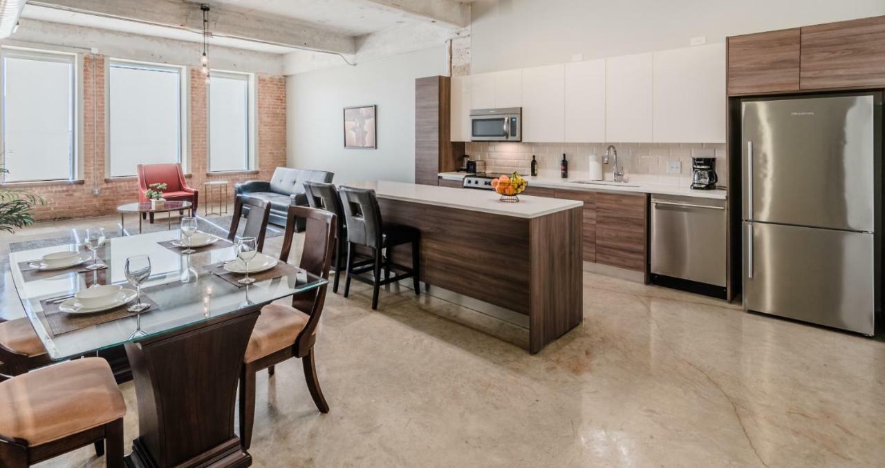 Regal Corporate - Downtown Apartment
