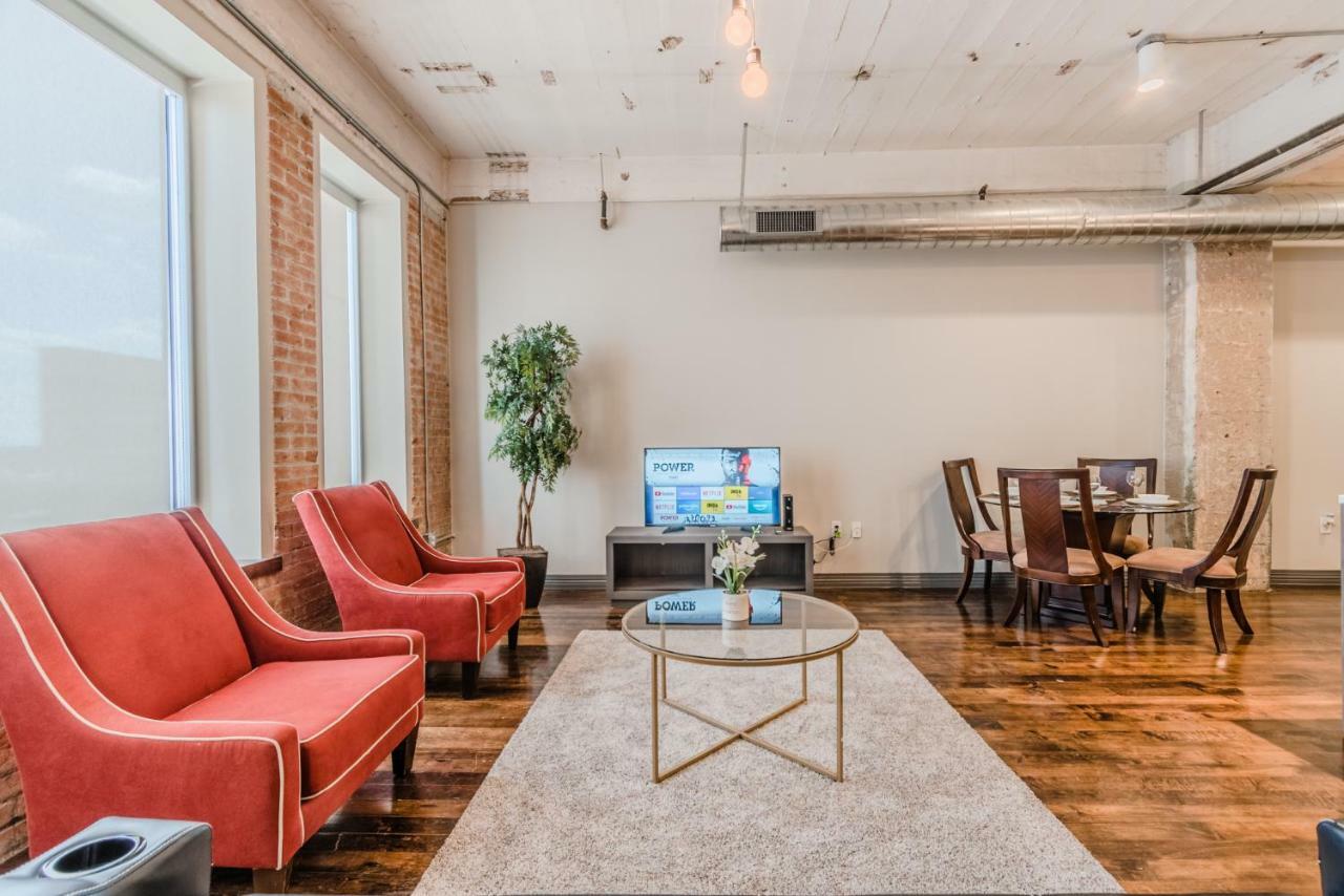 Regal Corporate - Downtown *