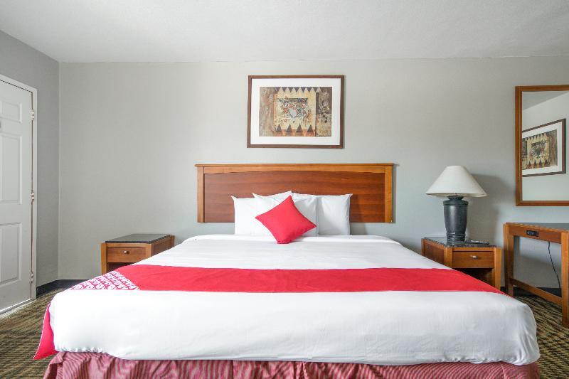 Hotel South