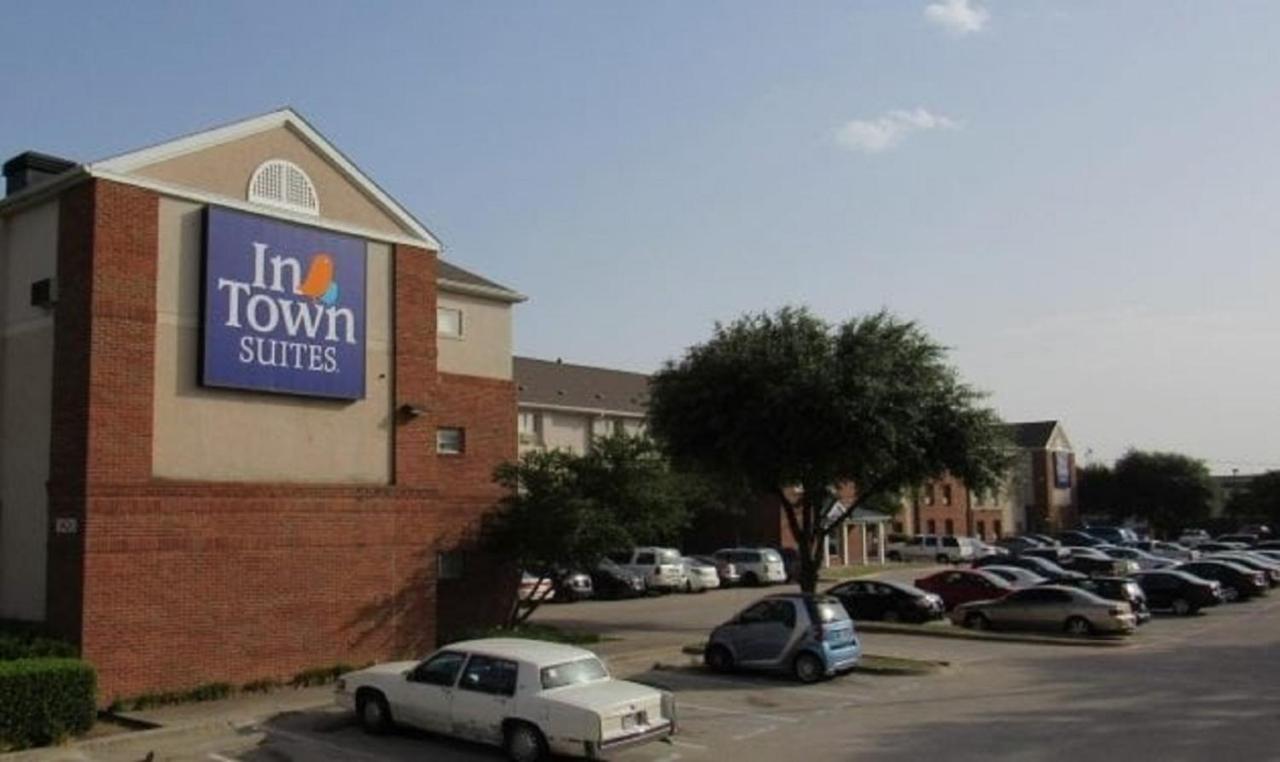 Intown Extended Tx - Field Airport Hotel