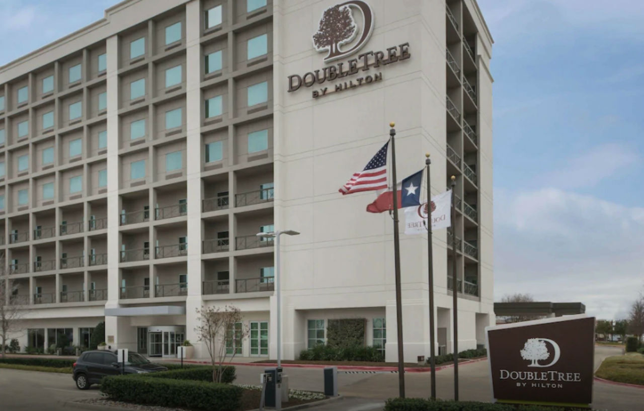 Doubletree By Hilton - Field Hotel