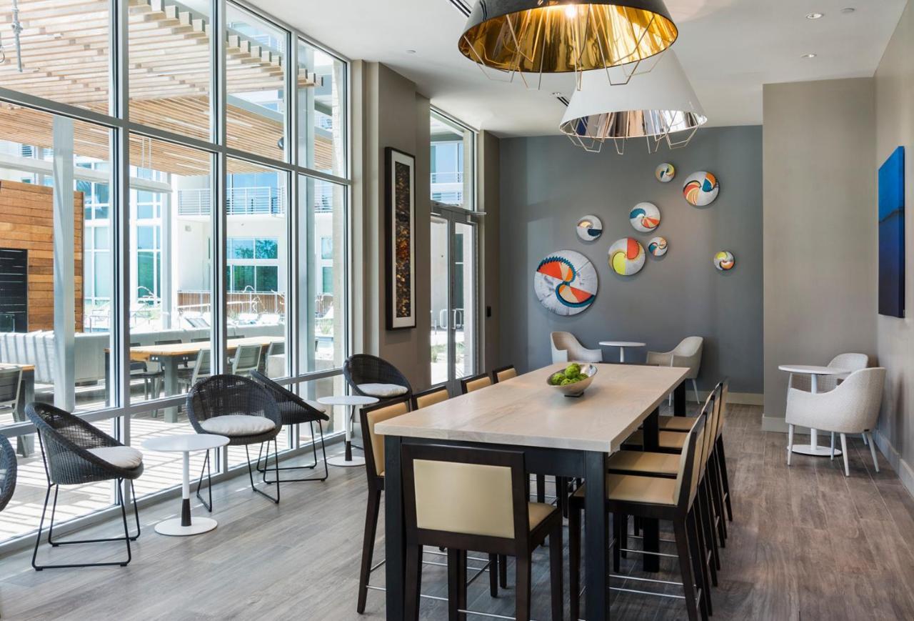 Locale Victory Park - * Dallas